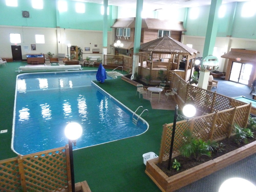 Katahdin Inn & Suites 밀리노켓 외부 사진